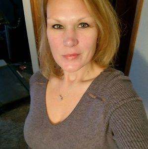 Meet your Posher, Cammy